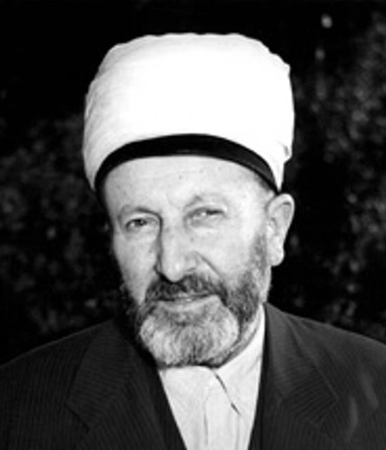 Süleyman Hilmi Tunahan Hazretleri Balkonda Hasbihal Ederken Tarihi Fotoğrafı